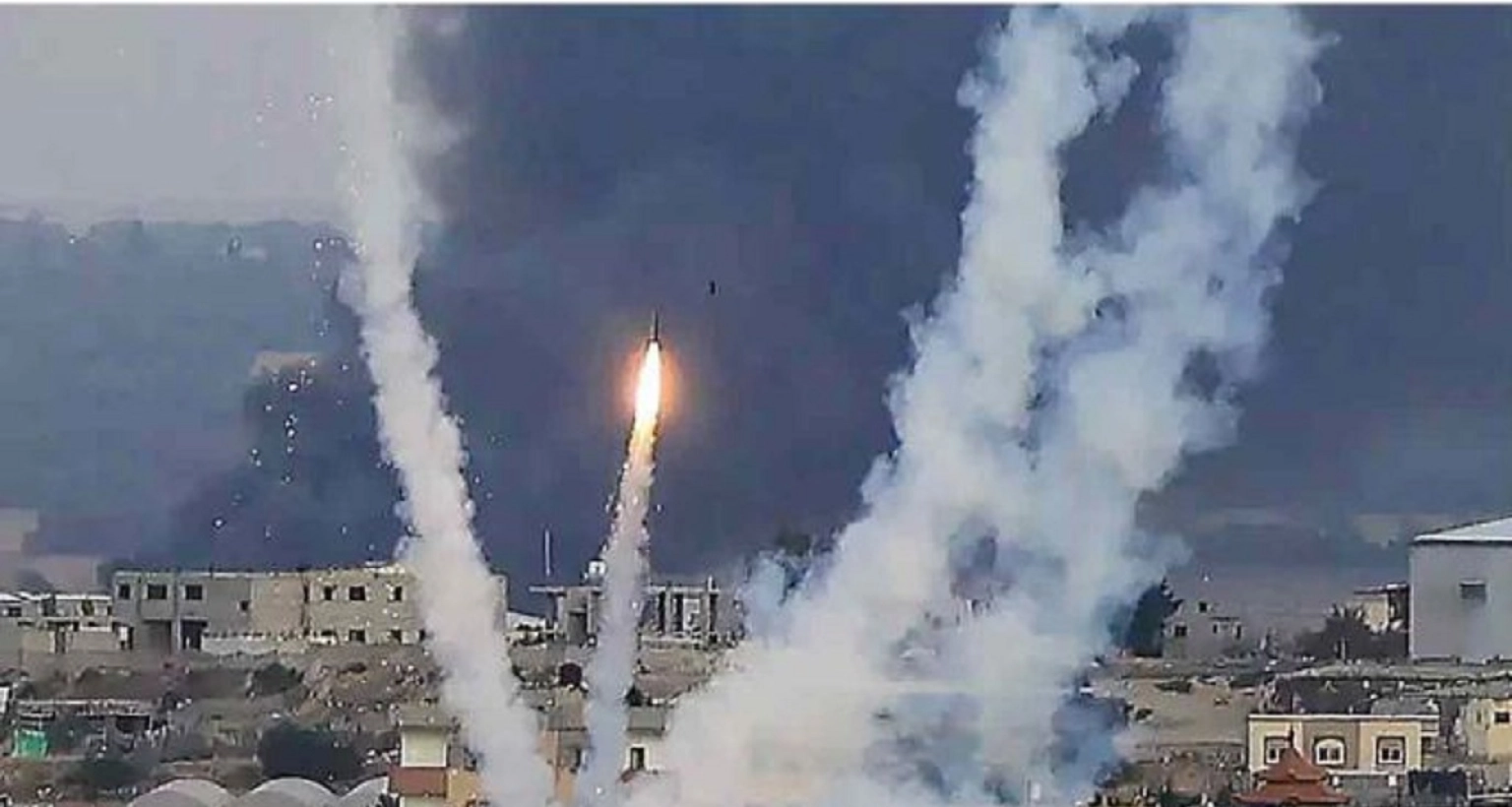 বড় বেকায়দায় পড়েছে ইসরাইল, জানেন কী ঘটেছে