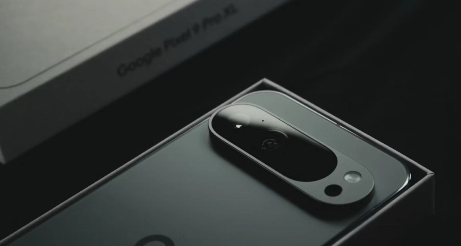 এবার যে ফোন আসছে আইফোনকেও টেক্কা দিতে 