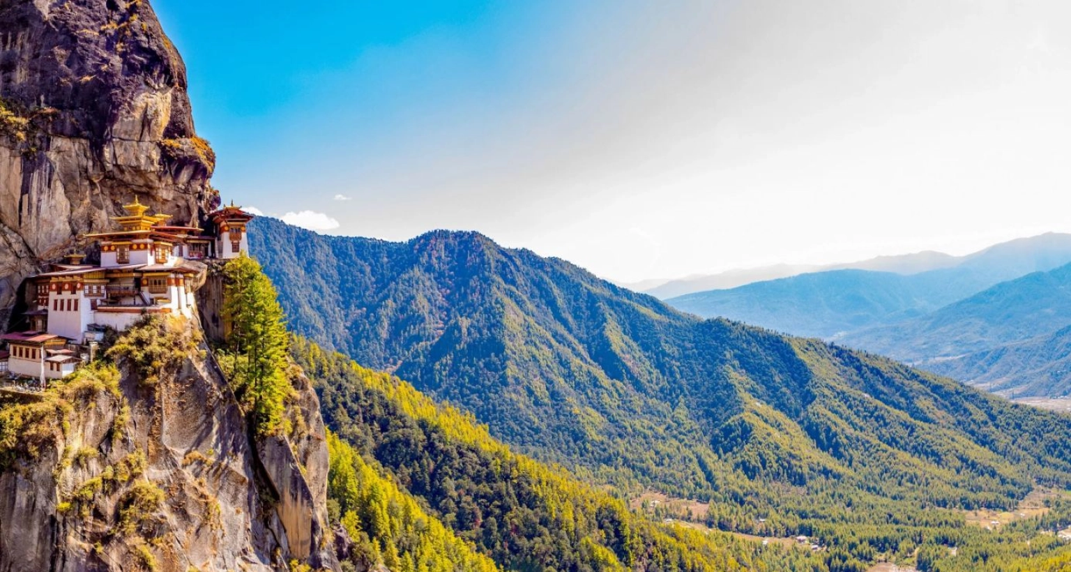 এবার যেসব দেশে ভিসা ছাড়াই ভ্রমণের সুযোগ পাচ্ছেন বাংলাদেশি পাসপোর্টধারীরা