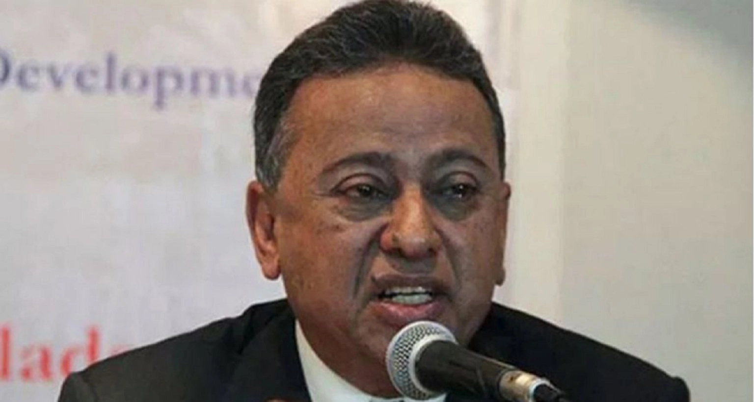 দেশে বর্তমানে তেলের কোনো ঘাটতি নেই: অর্থমন্ত্রী