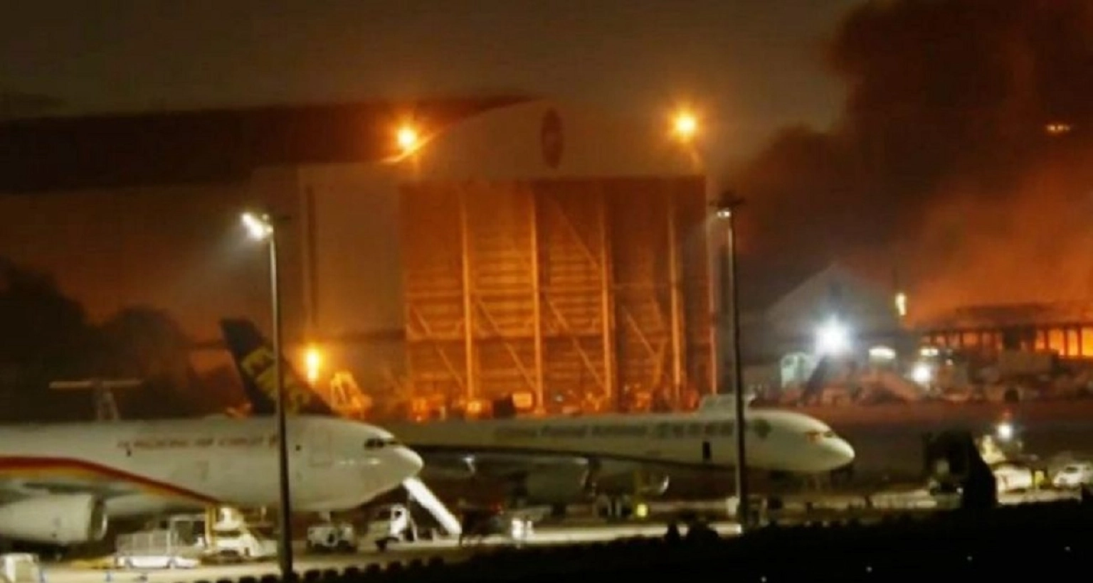 সিলেটের ওসমানী আন্তর্জাতিক বিমানবন্দরে আগুন