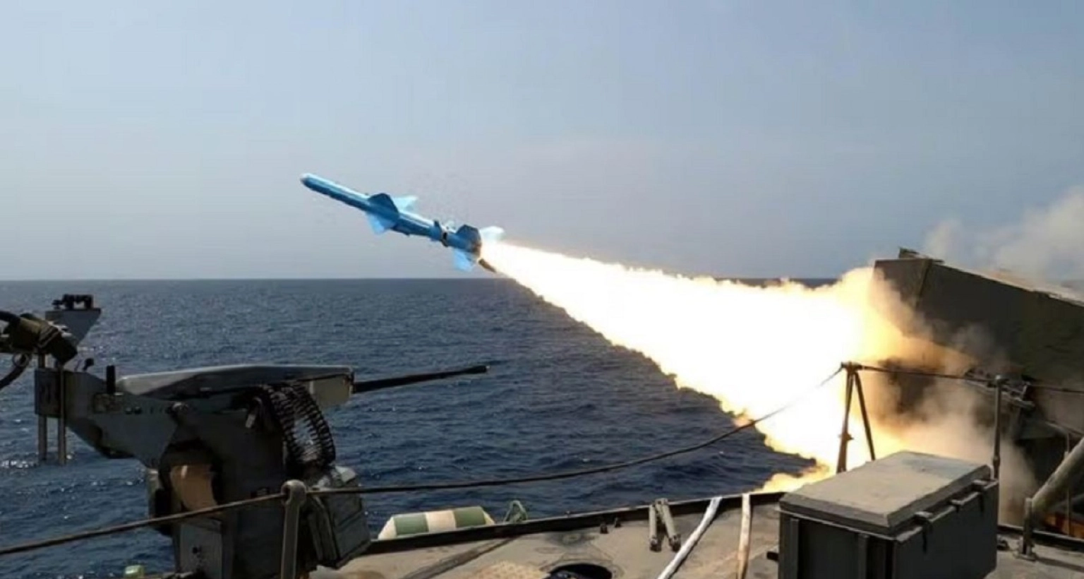 কোথায় আছে মার্কিন ঘাঁটি, যেভাবে গোপনে তথ্য পেয়ে যাচ্ছে ইরান