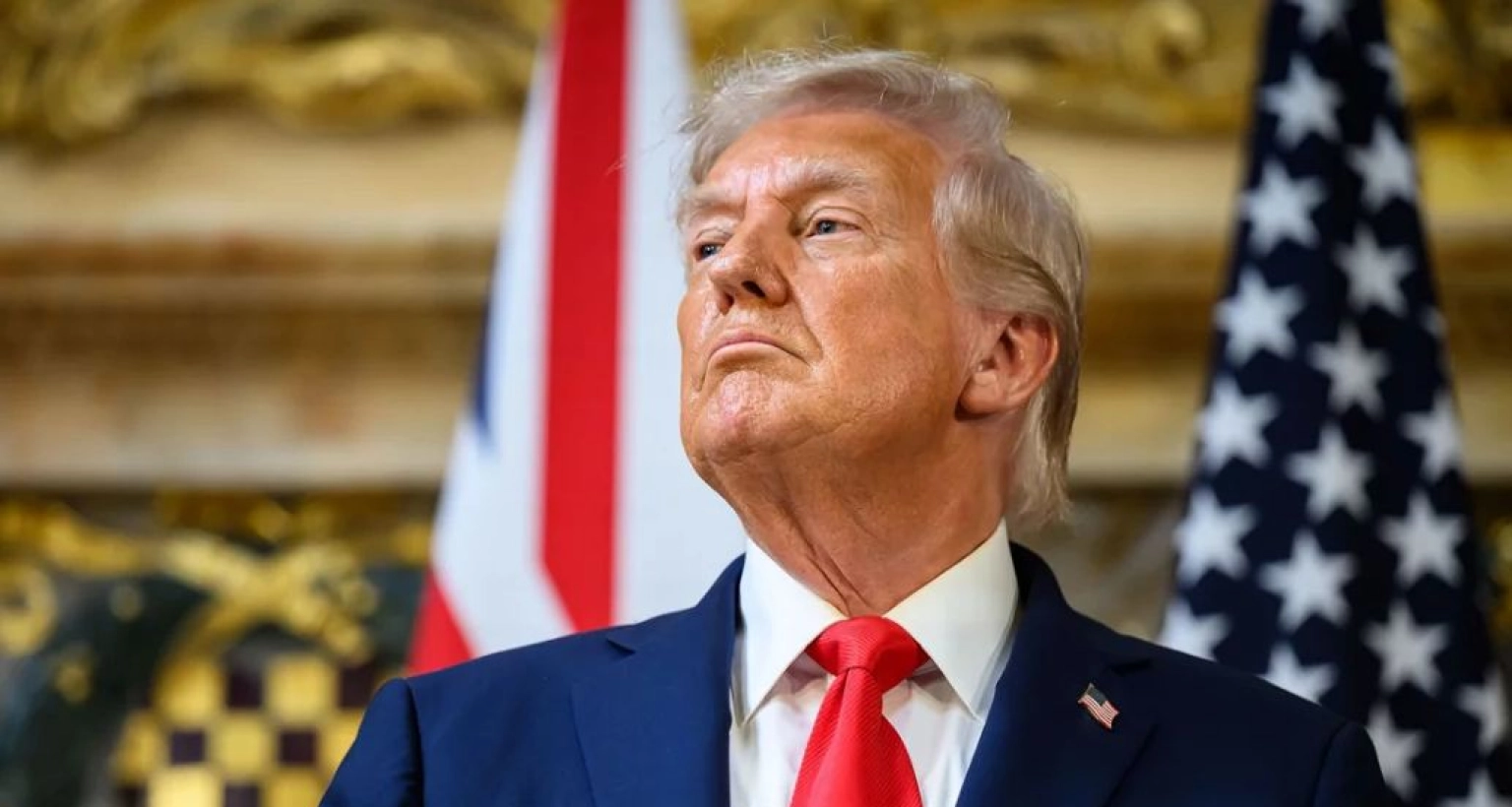 যে দুইজনের অনুরোধে ইরানে হামলার সিদ্ধান্ত পাল্টালেন ডোনাল্ড ট্রাম্প