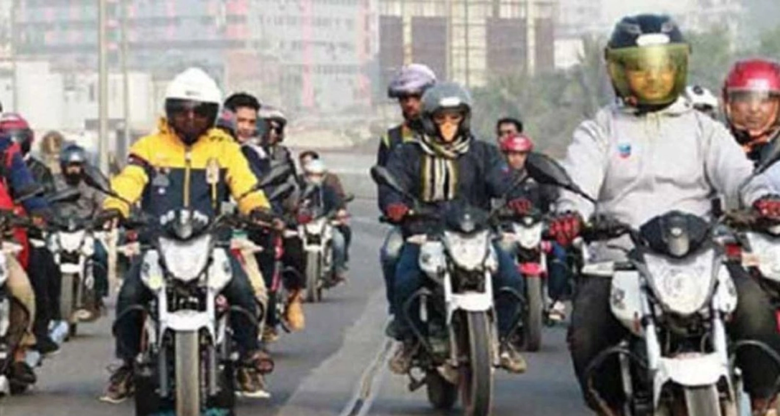 দীর্ঘ-প্রতীক্ষার-পর-বড়-সুখবর-মোটরসাইকেল-আরোহীদের-জন্য