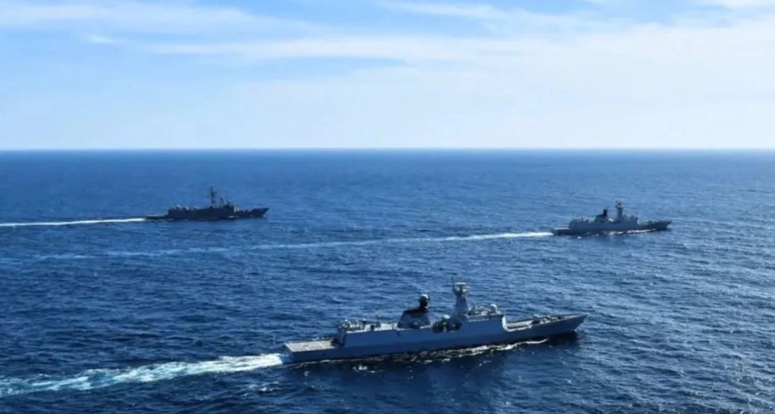 বাংলাদেশিসহ ১৮ নাবিককে সফলভাবে উদ্ধার করল পাকিস্তান