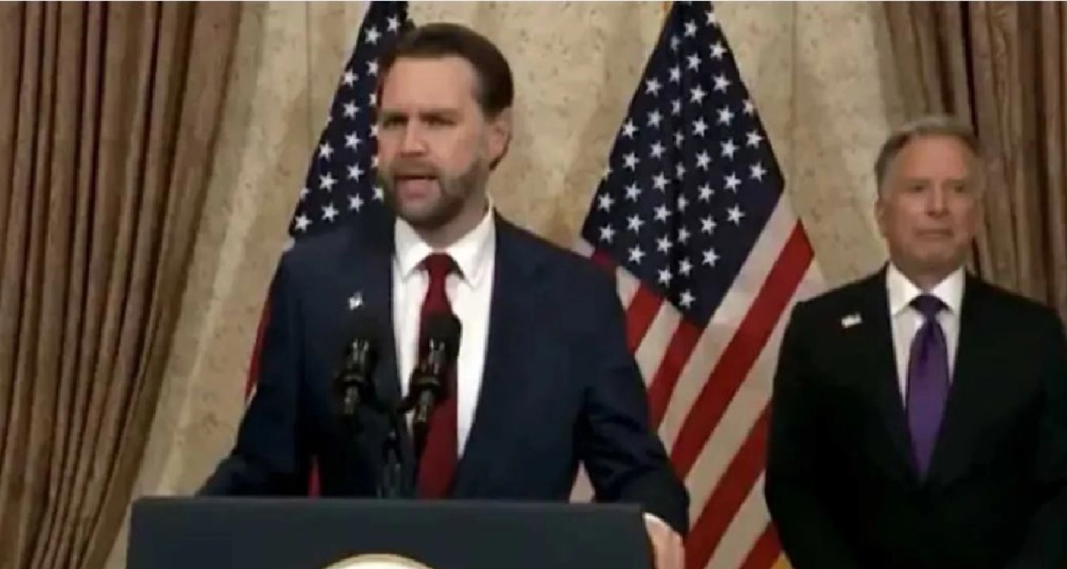 ২১ ঘণ্টা ধরে যুক্তরাষ্ট্র-ইরান আলোচনা, সমঝোতার ব্যাপারে যা জানালেন ভ্যান্স