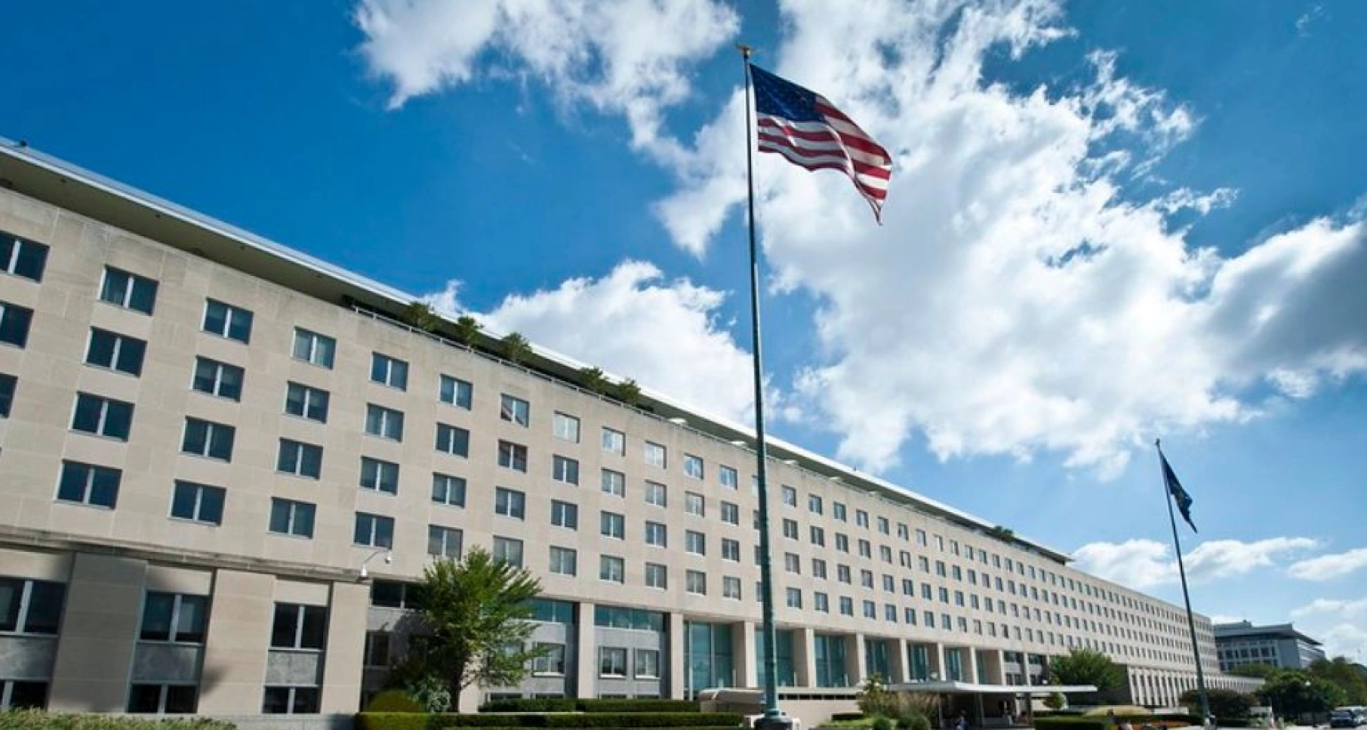 এবার যাদের ওপর ভিসা বিধিনিষেধ আরোপ করল যুক্তরাষ্ট্র