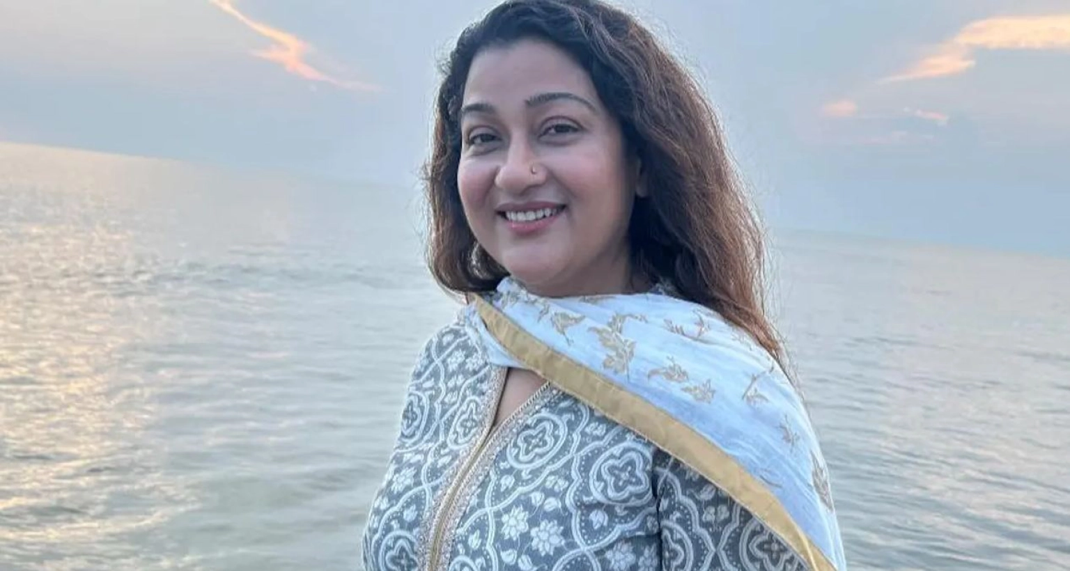 ব্যক্তিগত-জীবনের-এক-আক্ষেপ-তুলে-ধরলেন-দীপা-খন্দকার