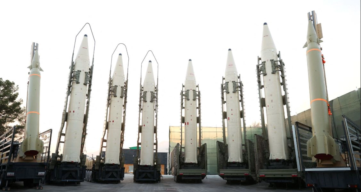 দ্রুতগতিতে ক্ষেপণাস্ত্র ও ড্রোন লঞ্চারগুলো সজ্জিত করছে ইরান