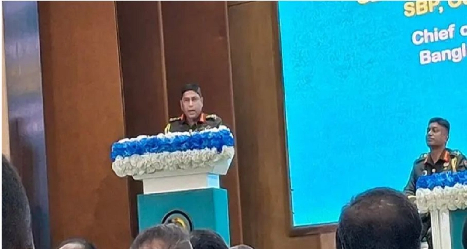 এবার যে বার্তা দিলেন সেনাপ্রধান জেনারেল ওয়াকার-উজ-জামান