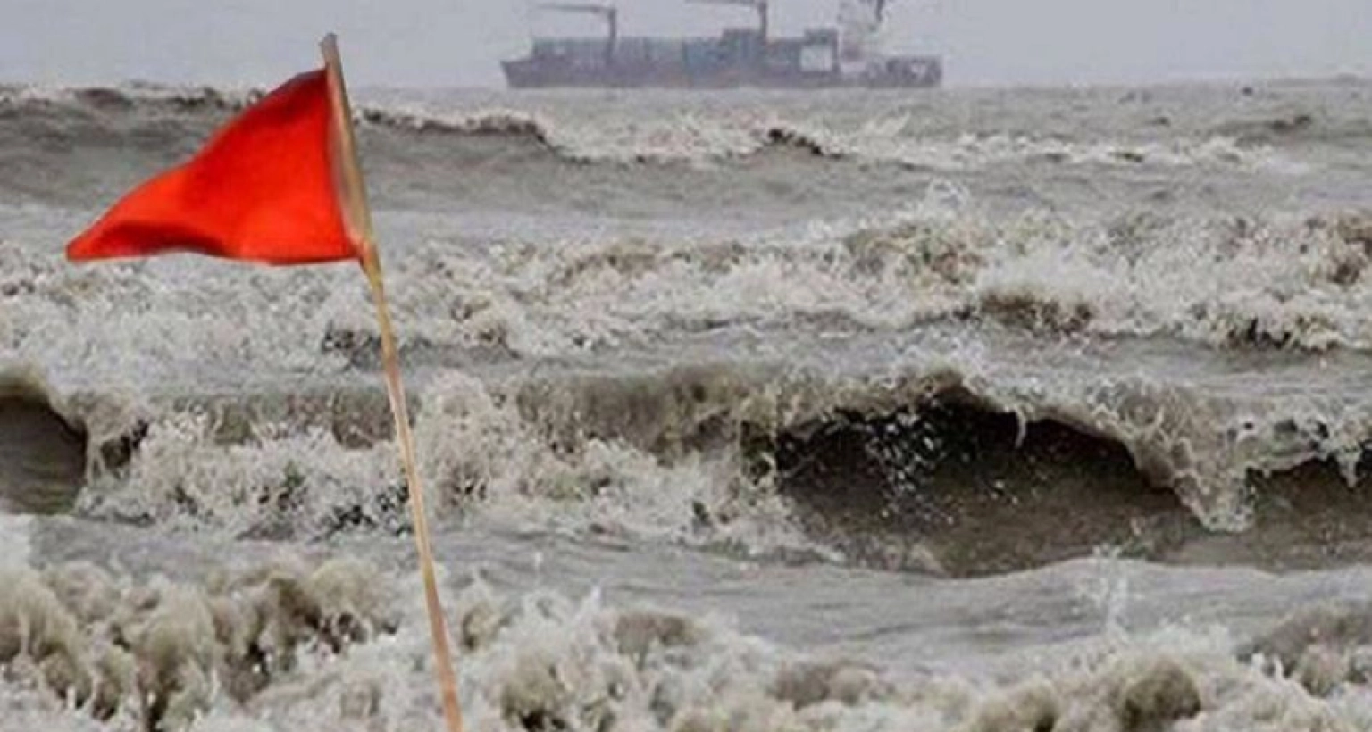 ১-ও-২-নম্বর-সতর্ক-সংকেত-ঝড়ের-শঙ্কা-১১-অঞ্চলে