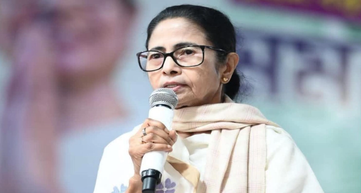 মমতার দলের এমন পরাজয়ের পাঁচ কারণ