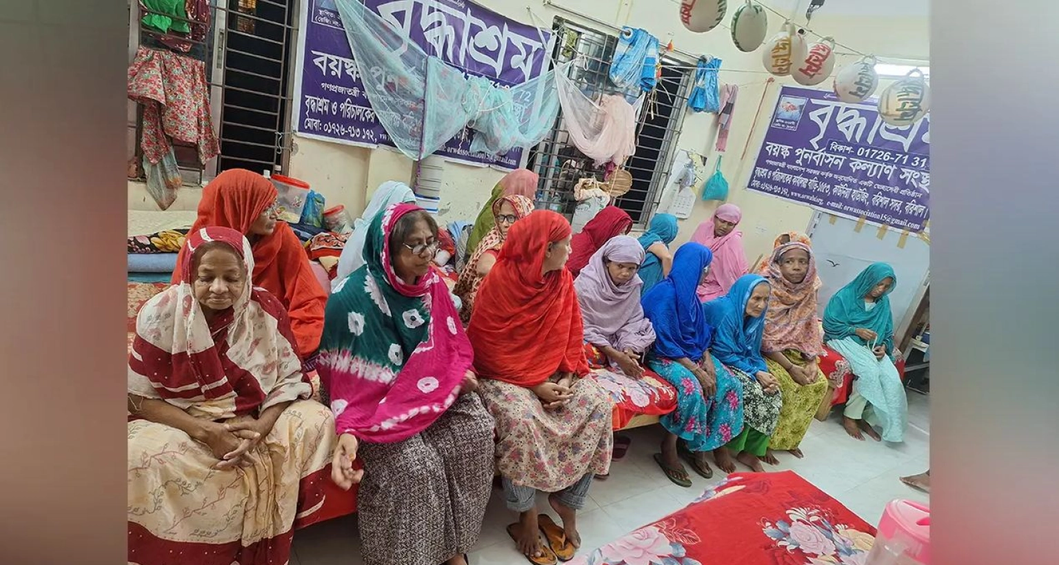 চার সন্তান থাকা সত্ত্বেও বৃদ্ধাশ্রমে ঠাঁই হলো এক দুঃখিনি মায়ের