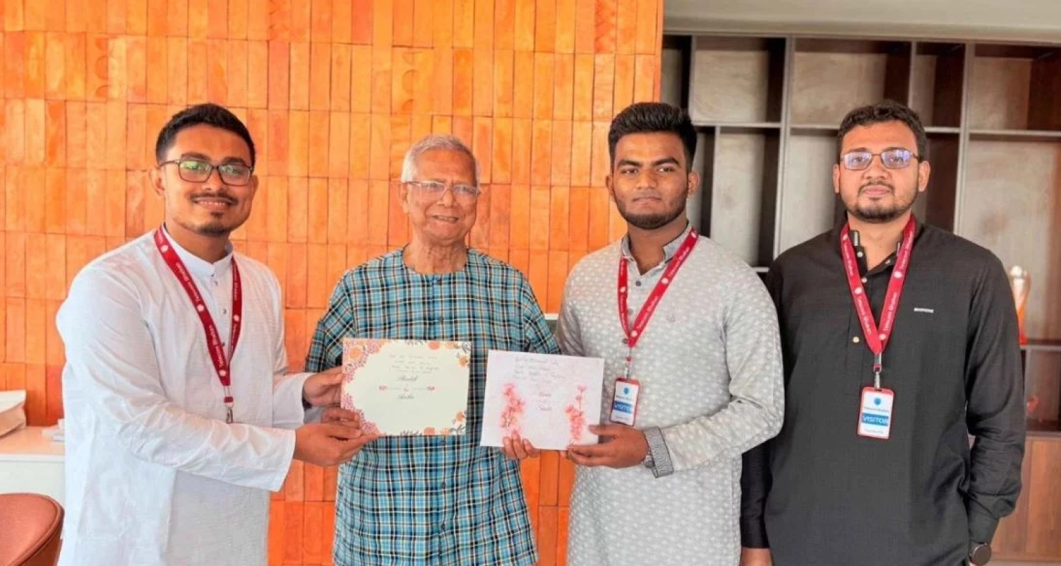 ড. ইউনূসকে নিজের বিয়ের দাওয়াত দিলেন সাদিক কায়েম