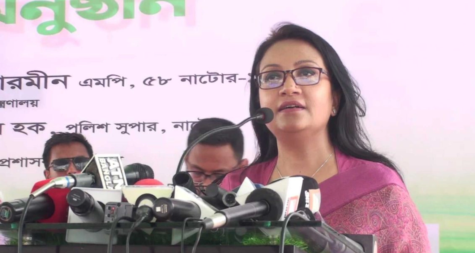 বর্তমান সরকার প্রতিটি জনগণের দোরগোড়ায় সেবা পৌঁছে দিতে চায়: পুতুল