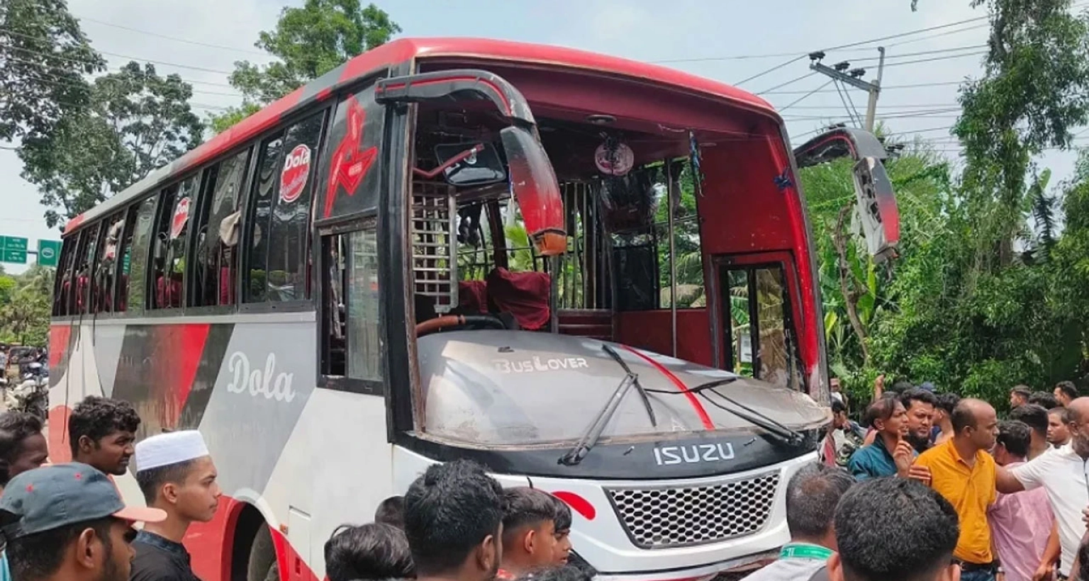 ঈদের দিন সড়ক দুর্ঘটনায় নিহত ৫