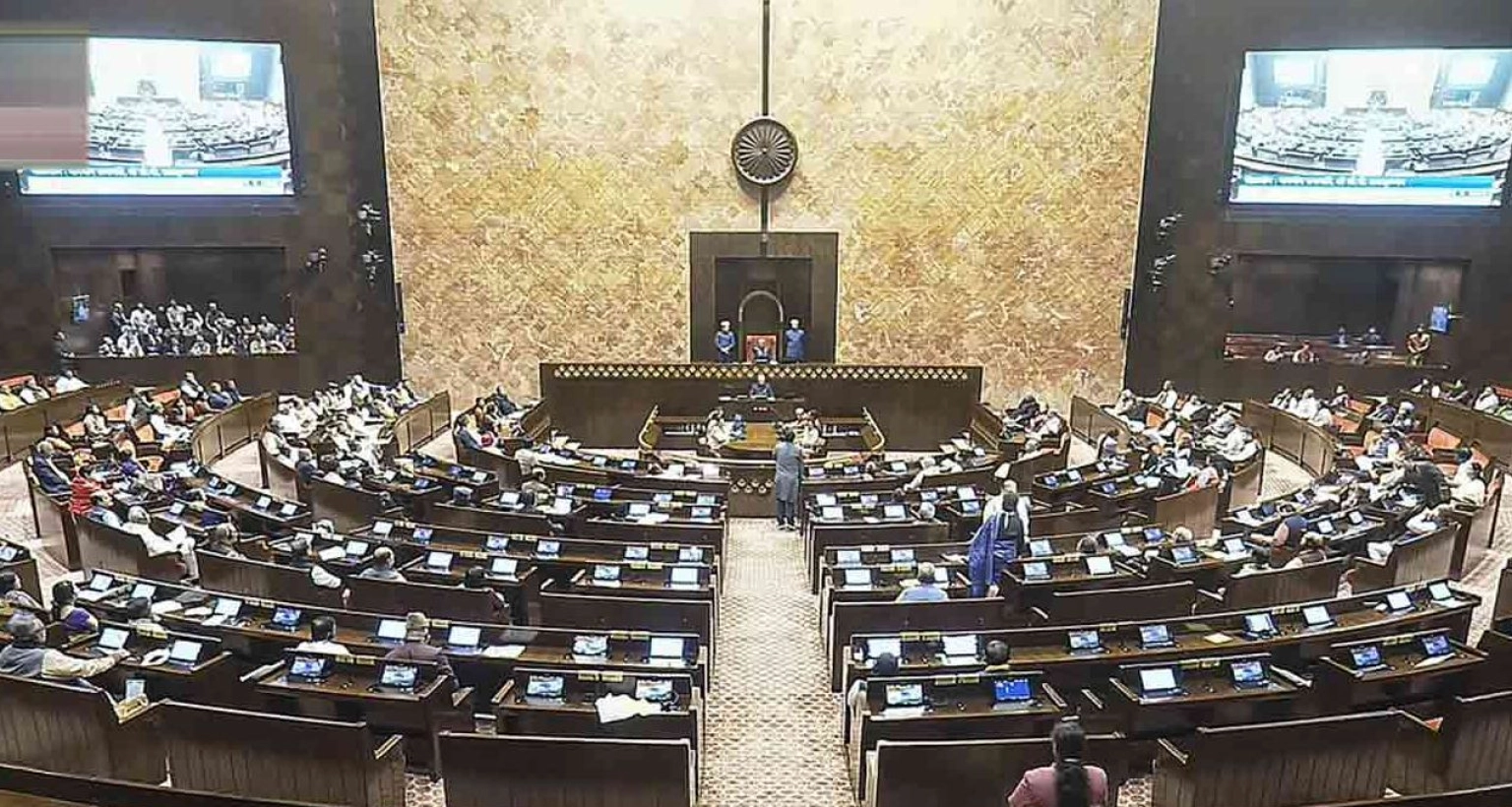 ১৯-জন-সংসদ-সদস্যের-পশ্চিমবঙ্গের-রাজ্যসভা-থেকে-পদত্যাগ