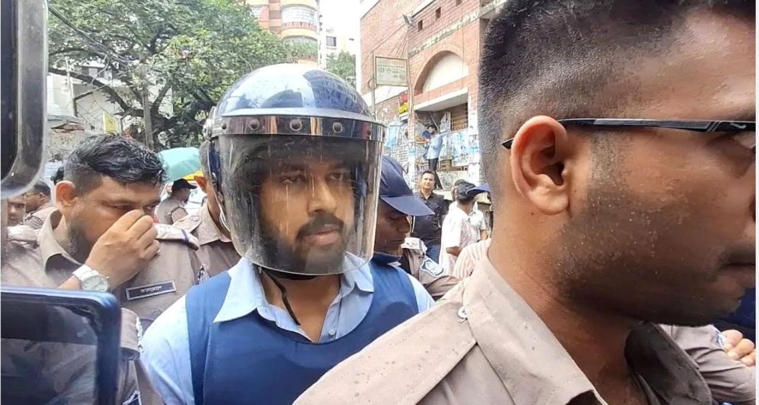 রিমান্ড শুনানিতে যে তথ্য দিলেন অভিনেতা আলভী