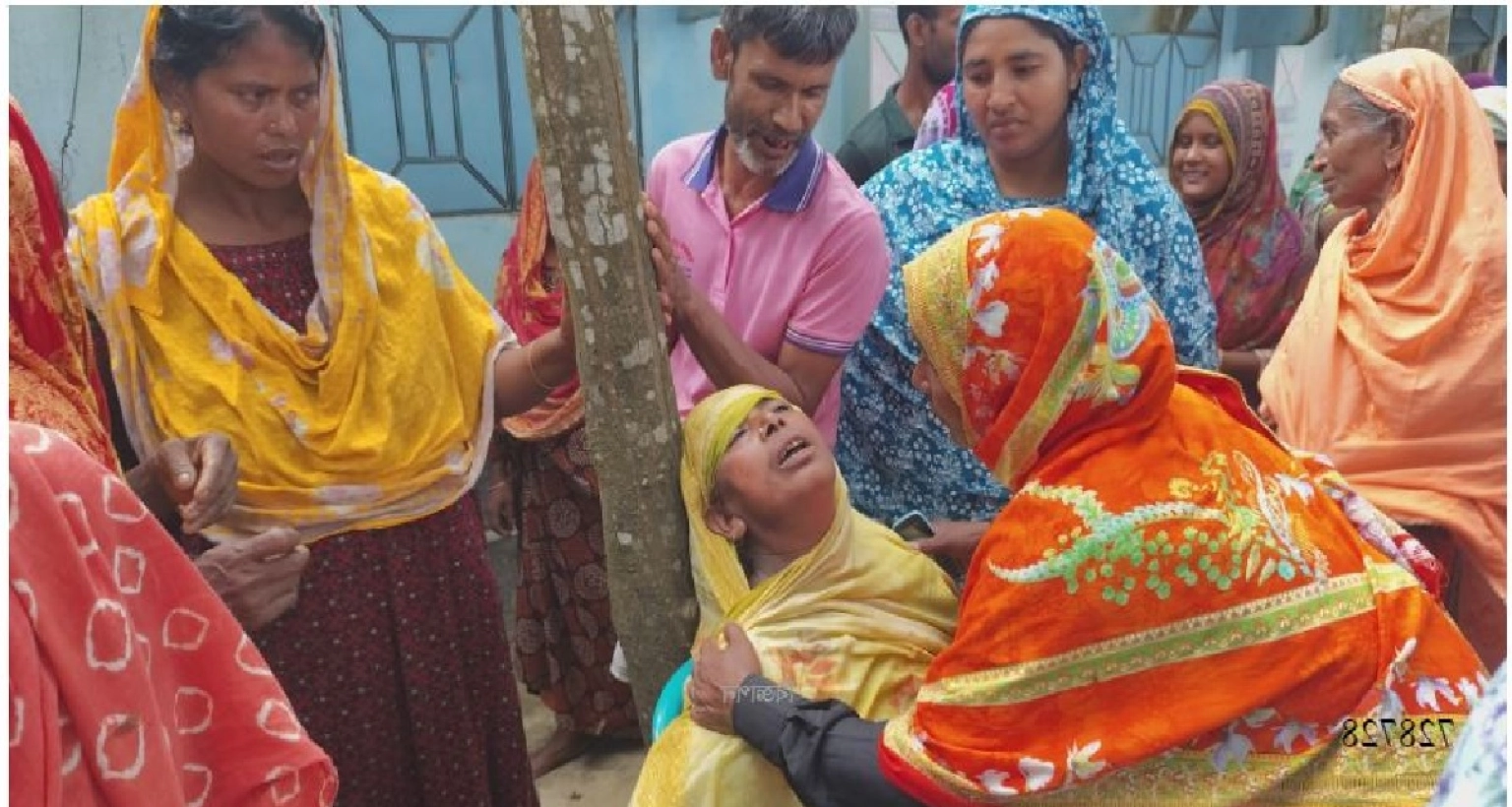 ৮ম-শ্রেণি-পড়ুয়া-মেয়েকে-তুলে-নিয়ে-জোর-করে-বিয়ে-বাবার-আত্মহত্যা