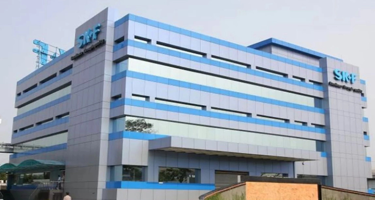 চাকরির-সুযোগ-এসকেএফ-ফার্মায়-লাগবে-না-অভিজ্ঞতা