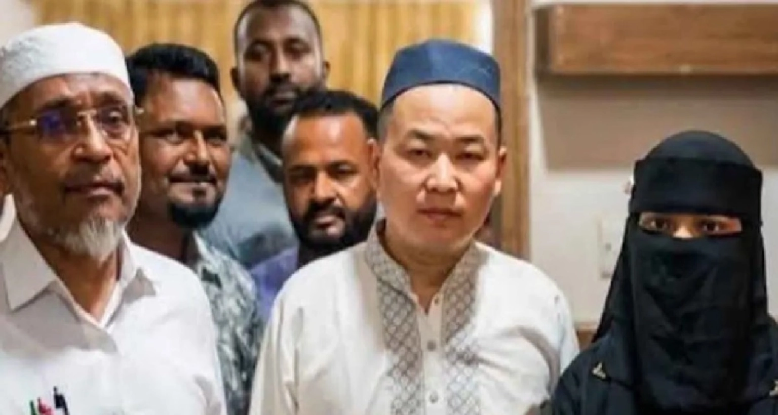 আবারও-প্রমাণ-হলো-প্রেম-মানে-না-কোন-দূরত্ব-কোন-বাঁধা