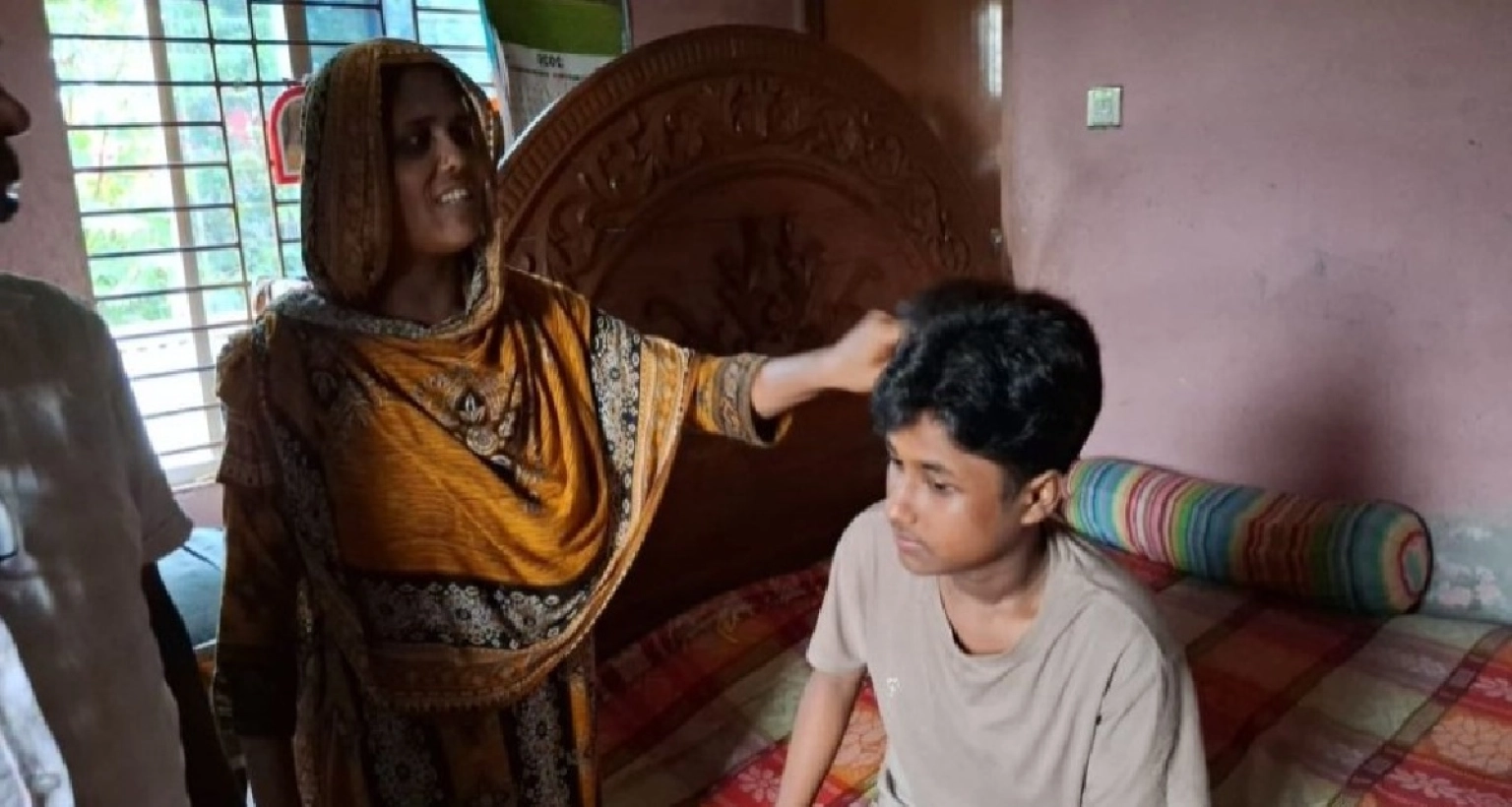 হঠাৎ-মেয়ে-থেকে-হয়ে-গেল-ছেলে-নাম-পরিবর্তন-করে-রাখা-হয়েছে-কাবির