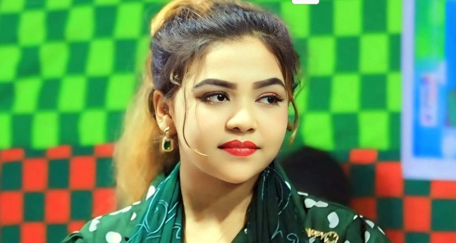 জীবনের-শেষ-গান-গেয়ে-সবাইকে-কাঁদিয়ে-চিরবিদায়-পেহেলি-ভৈরবীর