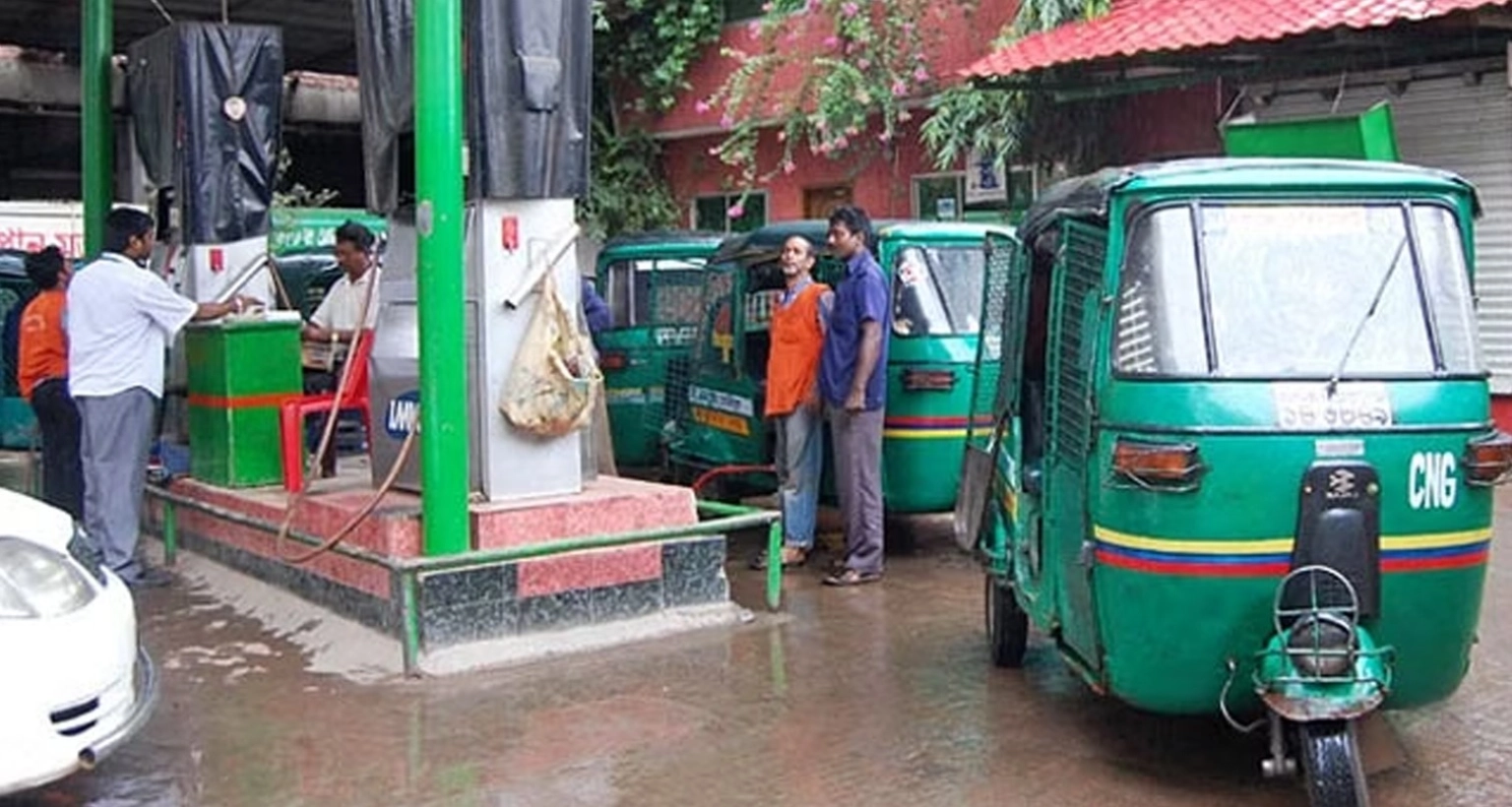 টানা-২৫-দিনের-তীব্র-গ্যাস-সংকটের-পর-সুখবর
