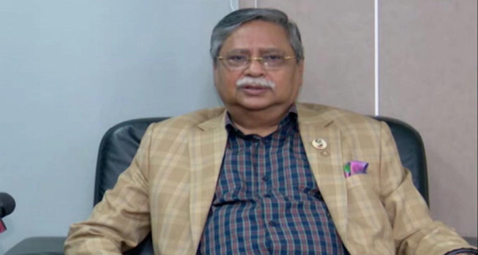 সাবেক-রাষ্ট্রপতি-সাহাবুদ্দিন-অসুস্থ-পা-অবশ-হয়ে-যাওয়ায়-চলাফেরাও-সীমিত