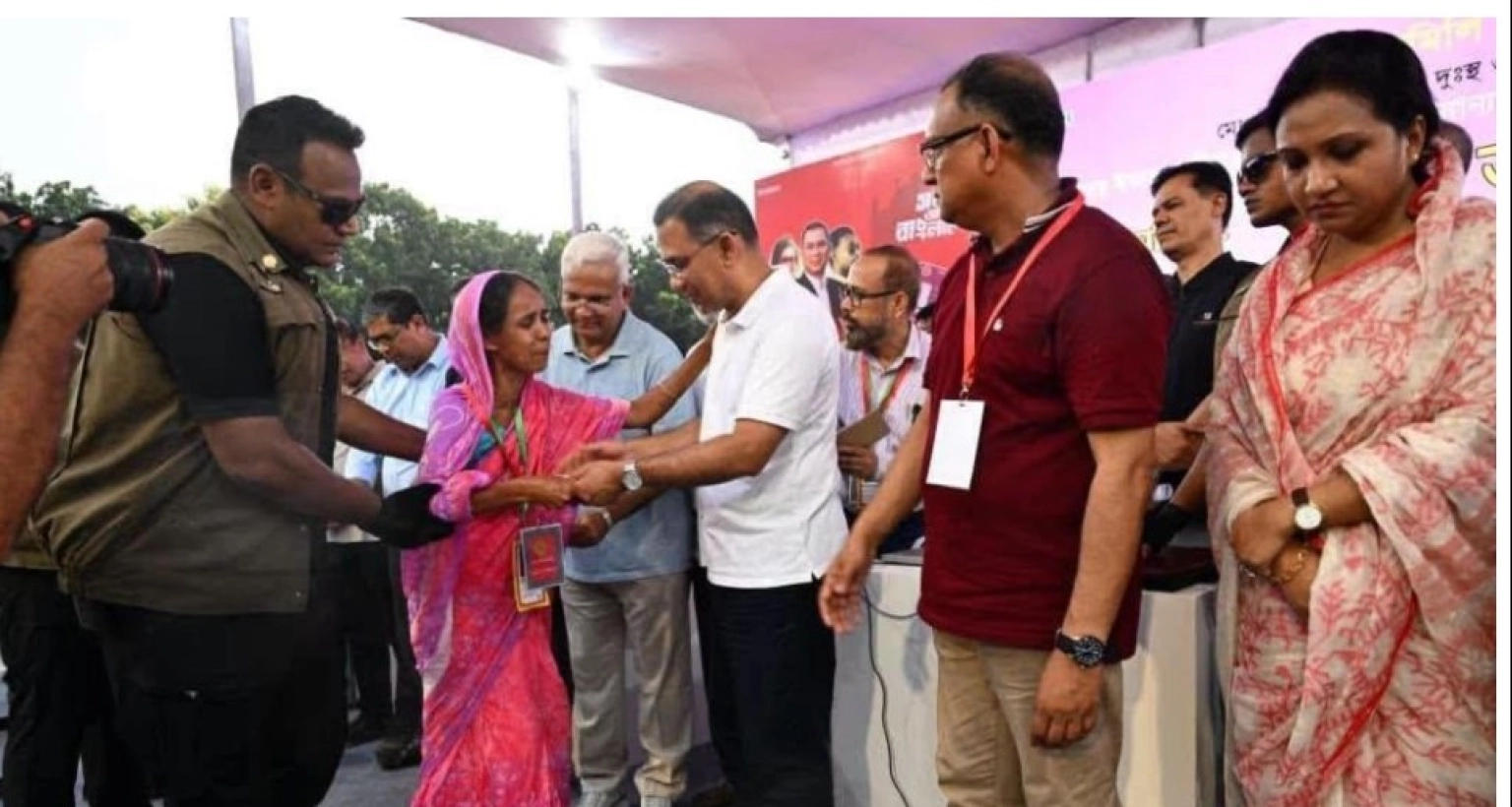 আমরা-বাংলাদেশকে-একটি-কল্যাণমুখী-রাষ্ট্র-হিসেবে-গড়ে-তুলতে-চাই-প্রধানমন্ত্রী
