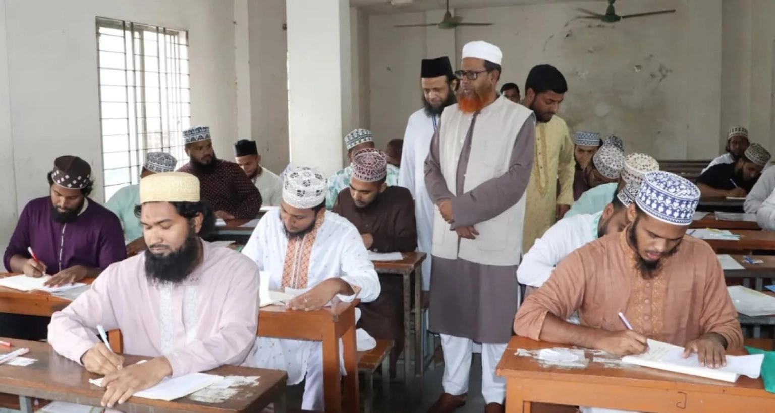 কামিল পরীক্ষায় ৮৮ দশমিক ২০ শতাংশ পরীক্ষার্থী উত্তীর্ণ