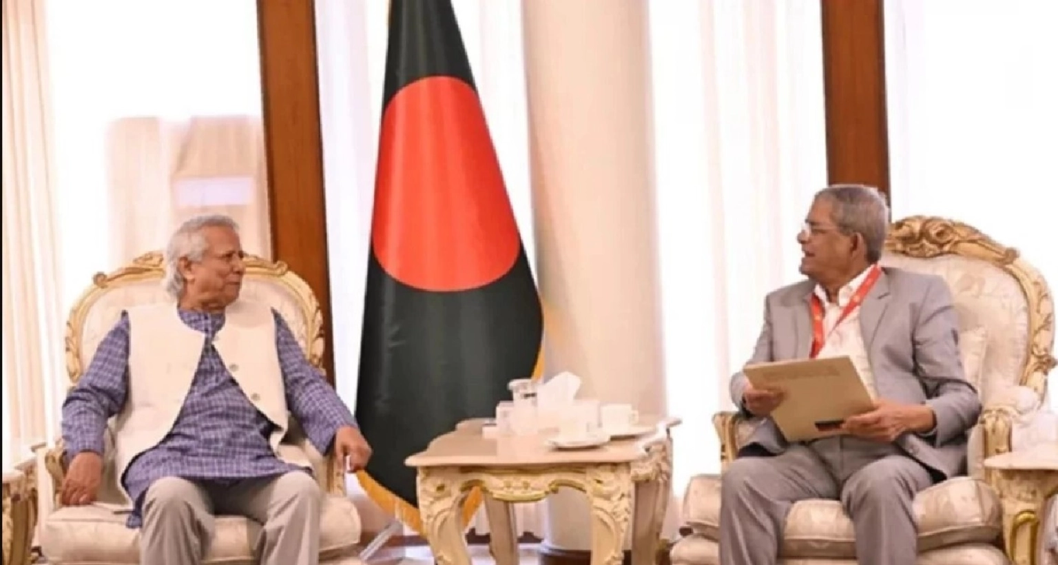 রাষ্ট্রপতি-নির্বাচিত-হওয়ায়-মির্জা-ফখরুলকে-অধ্যাপক-ইউনূসের-আন্তরিক-অভিনন্দন-ও-শুভেচ্ছাবার্তা