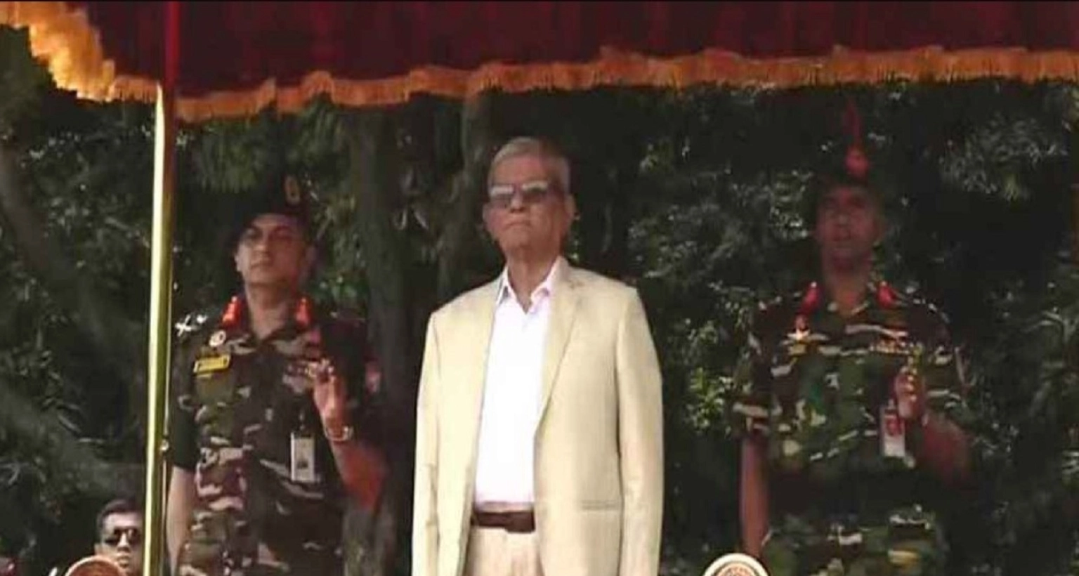 অফিস করতে প্রথমবারের মতো বঙ্গভবনে মির্জা ফখরুল ইসলাম আলমগীর