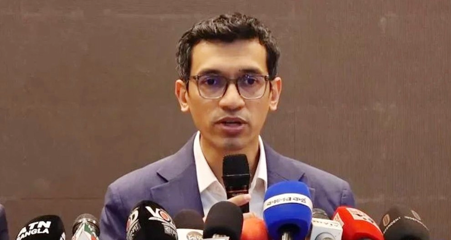 প্রতিমন্ত্রীর-মর্যাদা-পেলেন-ইনভেস্ট-বাংলাদেশের-চেয়ারম্যান-আশিক-চৌধুরী