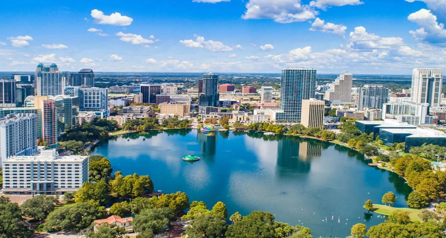 যুক্তরাস্ট্রে গ্রিন কার্ডের অপেক্ষায় থাকা বাংলাদেশিদের জন্য বড় সুখবর