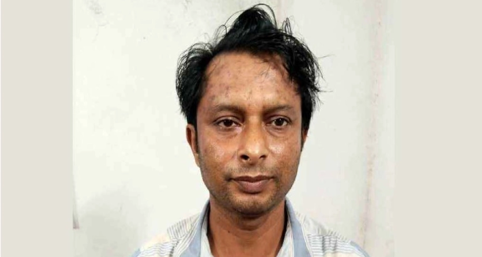 বাথরুমে পঞ্চম শ্রেণির এক ছাত্রী পেয়ে ‘মাথা নষ্ট’ হয়ে যায় শিক্ষকের, তারপর...