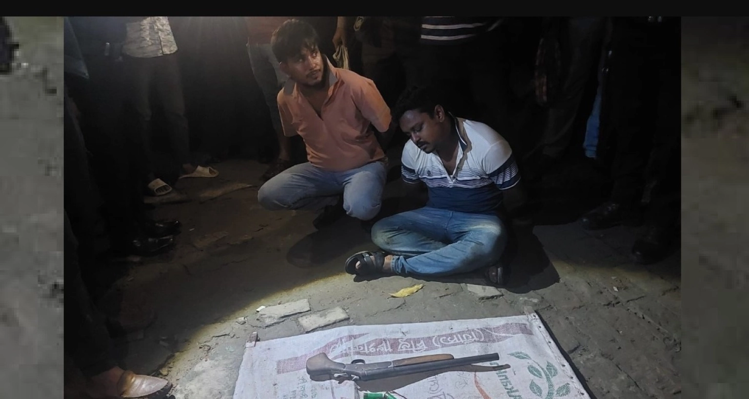 বিএনপি নেতার বাড়িতে গুলিবর্ষণ, উদ্ধার ৩টি আগ্নেয়াস্ত্র