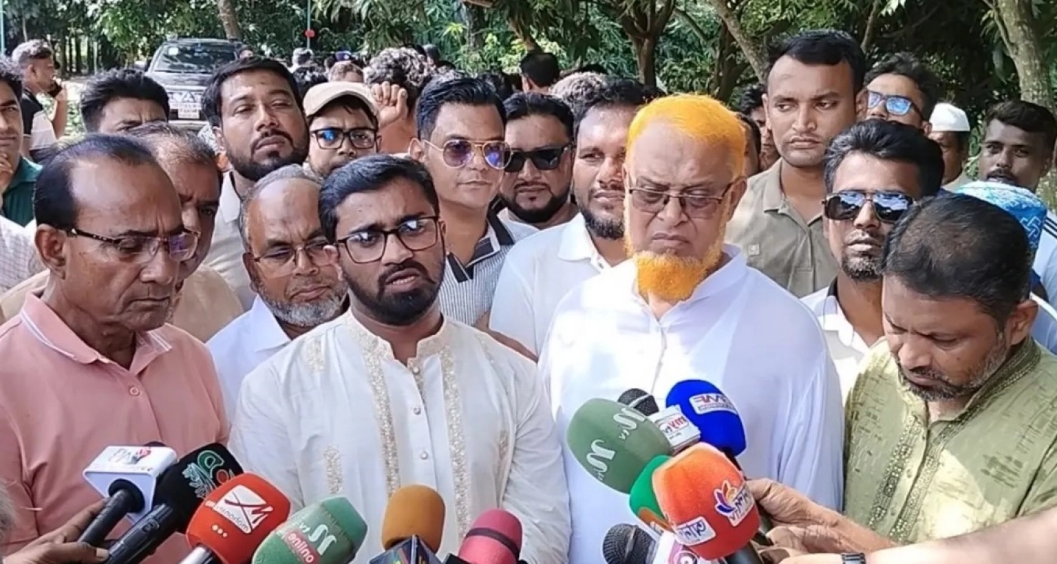 শত-শত-ডিসেম্বর-চলে-গেলেও-শেখ-হাসিনা-আর-বাংলাদেশে-ফিরবে-না-রাশেদ-খাঁন