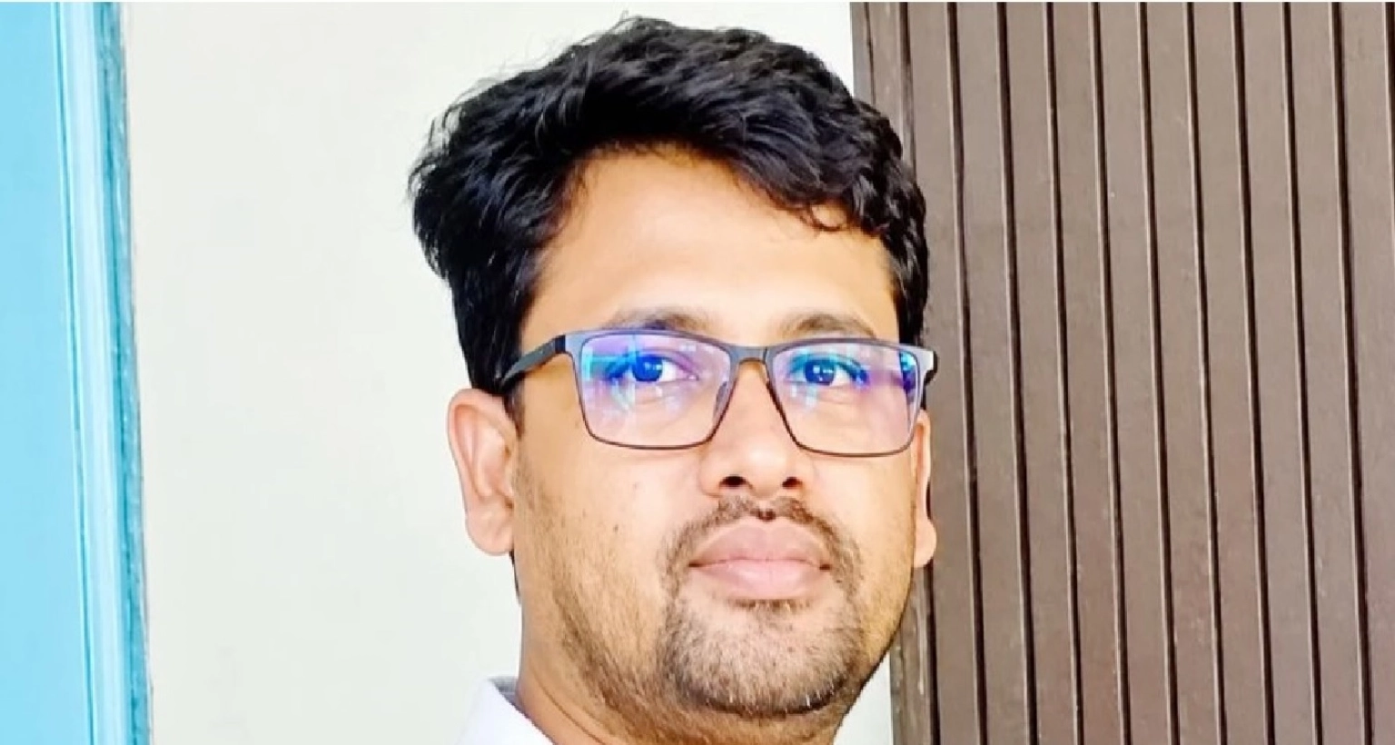 এক স্বামীকে নিয়ে দুই স্ত্রীর মারামারি