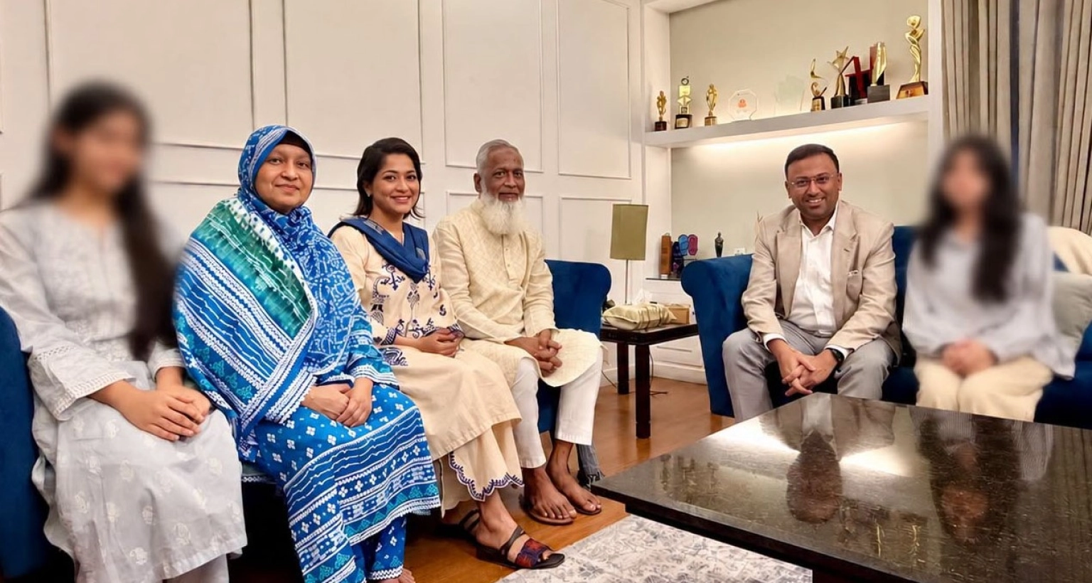 প্রধানমন্ত্রীর-পক্ষ-থেকে-অভিনেত্রী-বাঁধনের-খোঁজ-নিতে-বাসায়-গেলেন-পররাষ্ট্র-প্রতিমন্ত্রী