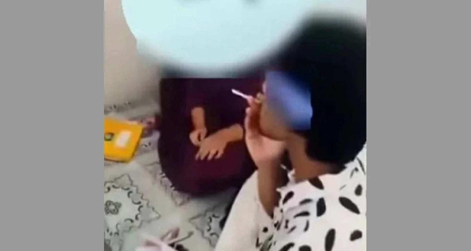  শিক্ষক ছাত্রীদের নিজ হাতে সিগারেট খাওয়াচ্ছেন! এলাকাজুড়ে তোলপাড়