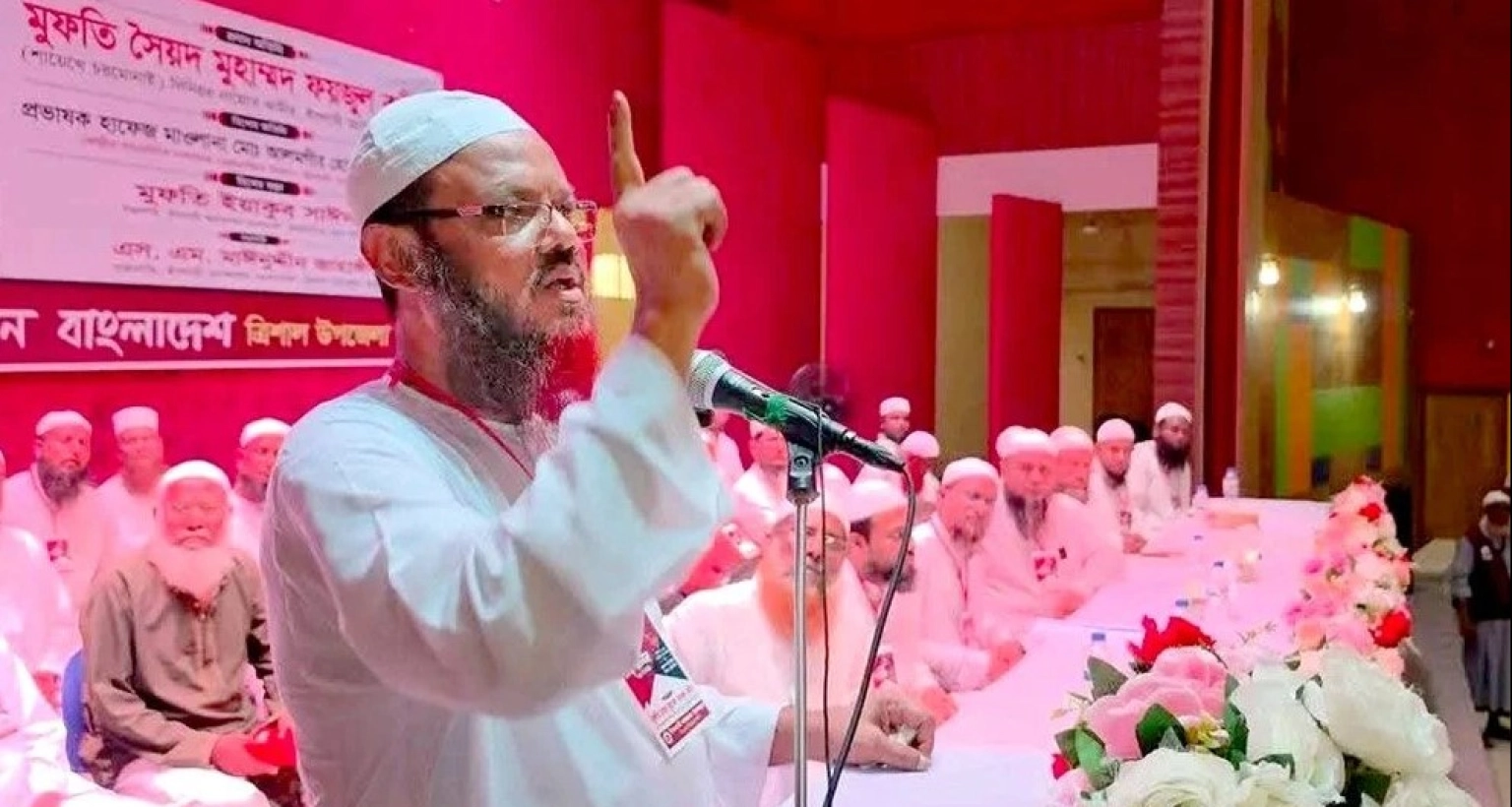 বর্তমানে এ দেশের সবচেয়ে বড় শক্তি হলো জনগণ, অস্ত্র নয় : ফয়জুল করীম