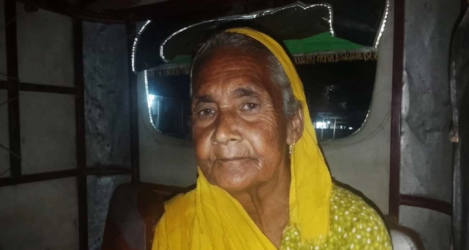 মসজিদে জমি দান করতে চাওয়ায় বৃদ্ধাকে বেধড়ক পেটালেন দুই ছেলে ও দুই নাতি