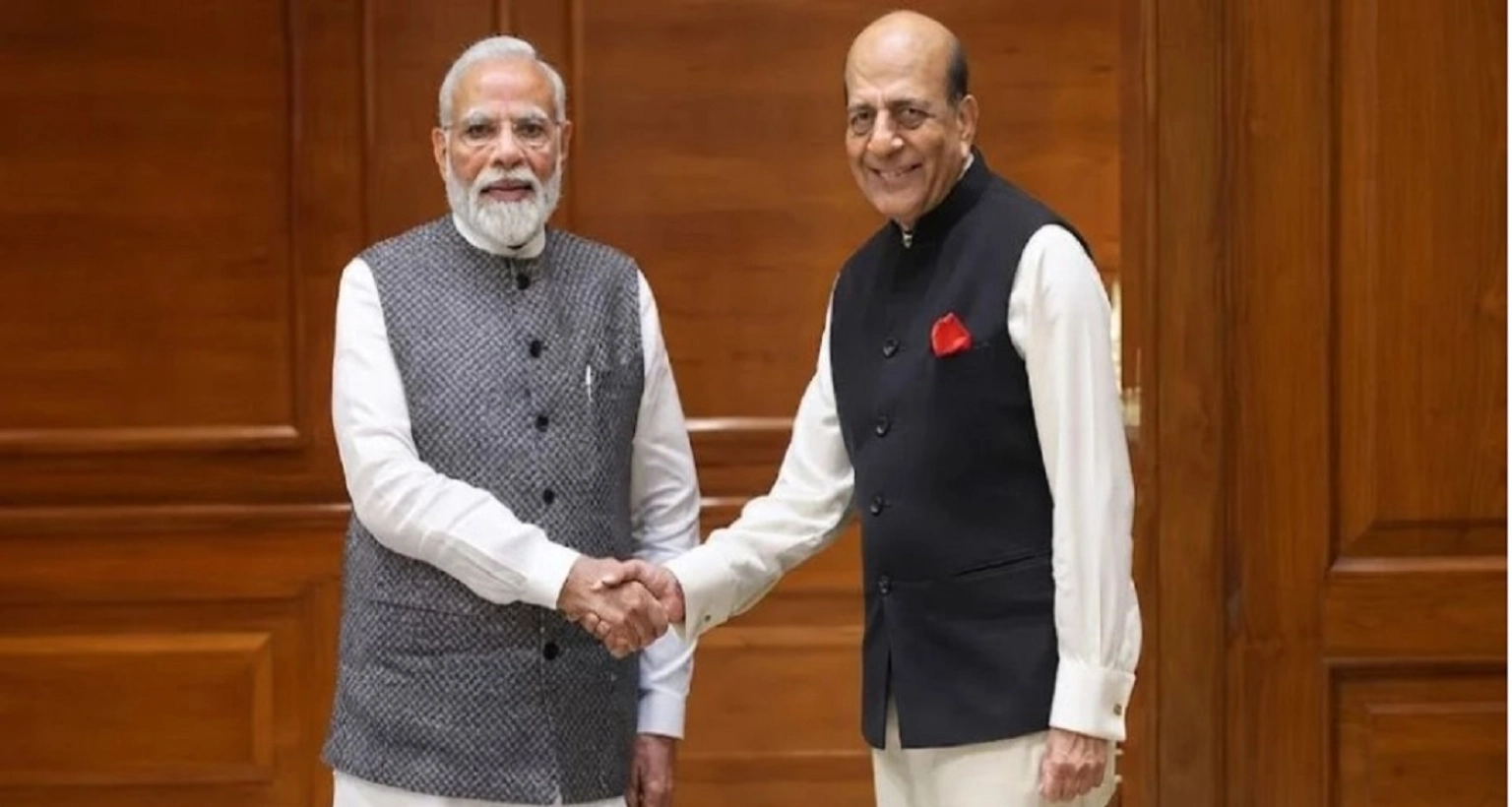 হঠাৎ মোদি-দীনেশ ত্রিবেদী বৈঠক, যা নিয়ে আলোচনা
