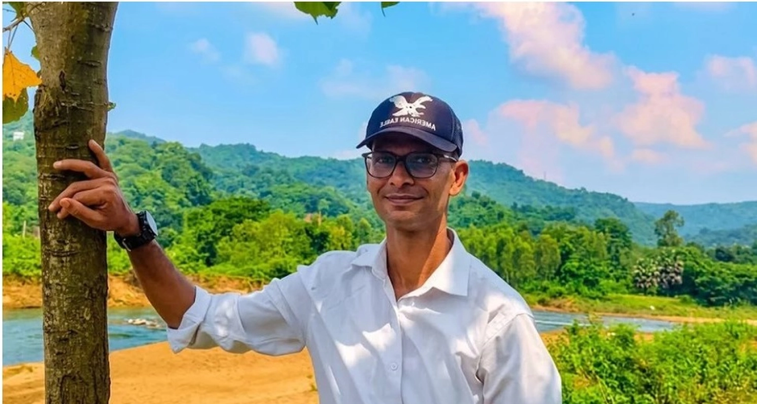 লুৎফুজ্জামানকে পরপর ৬ গুলি