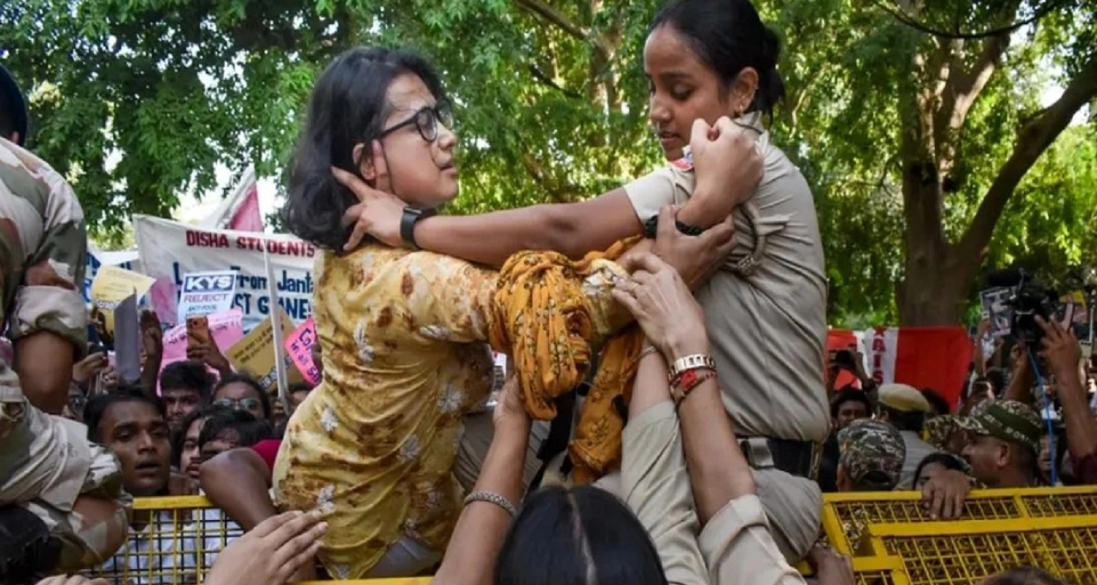 নেহা বোরাকে মুক্তি দিয়েছে দিল্লি পুলিশ