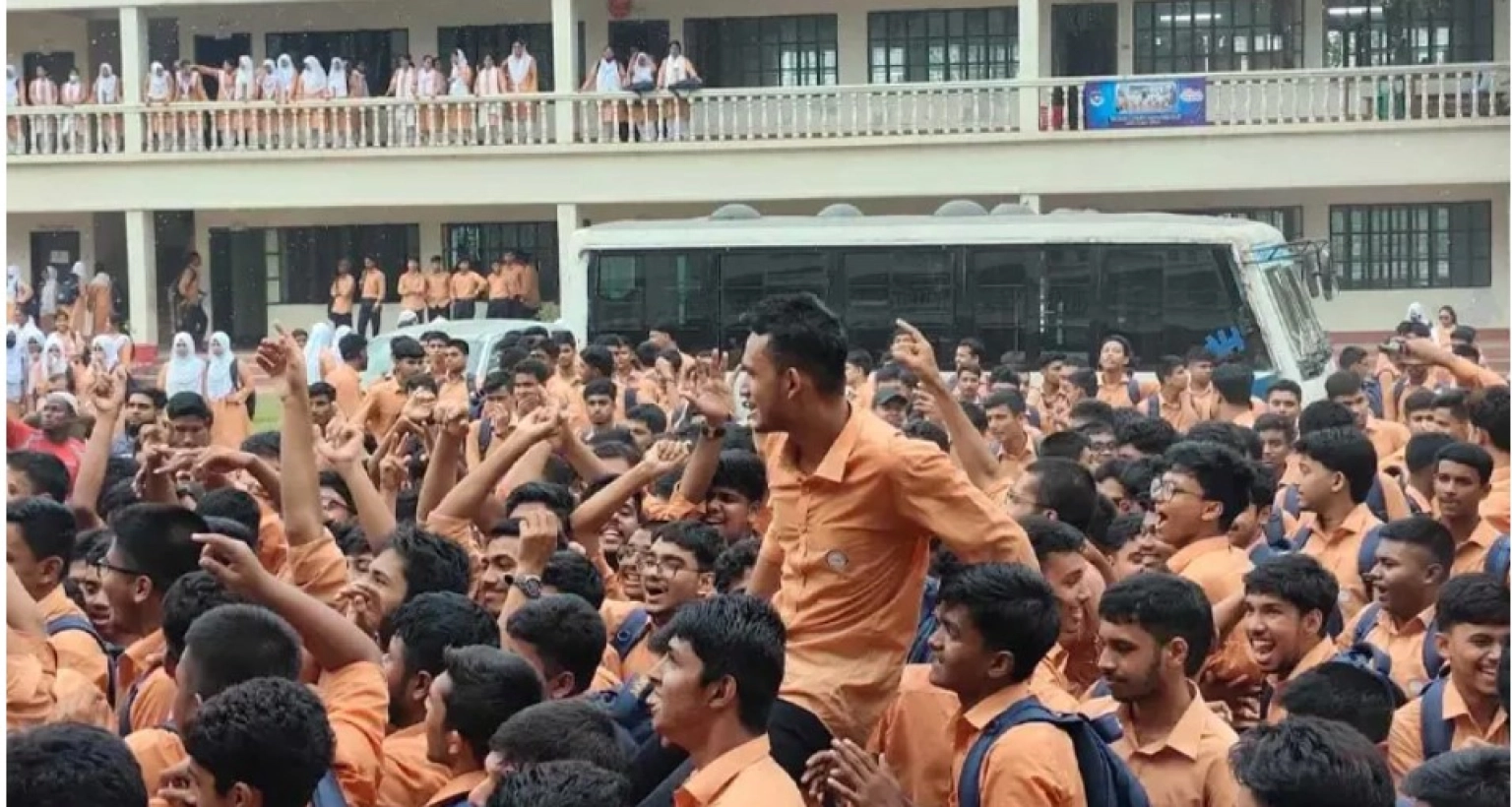 এবারও-দেশ-সেরা-নরসিংদীর-আবদুল-কাদির-মোল্লা-সিটি-কলেজ