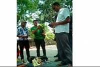 বেনাপোল চেকপোস্টে পাসপোর্ট যাত্রী তল্লাশিকে কেন্দ্র করে বাকবতিন্ডা