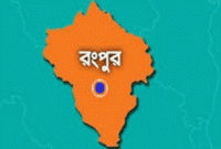 এবার ছাত্রীর চুলের খোঁপা ধরে পেটালেন শিক্ষক