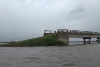 রাস্তা নেই, আছে কোটি টাকার ব্রিজ